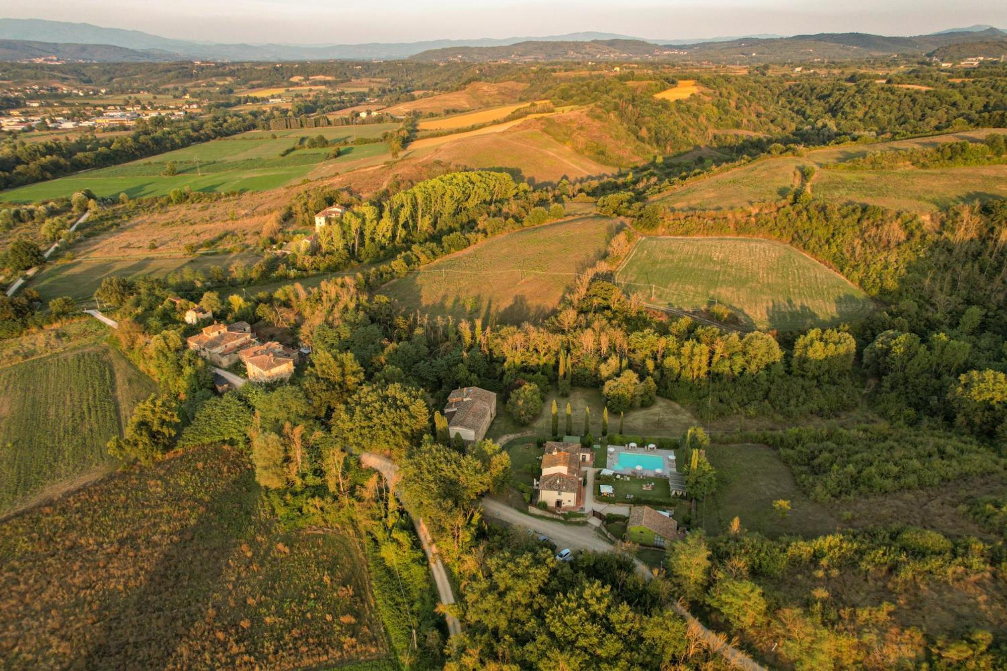 Borgo Santa Maria In Valle Laterina Exterior foto