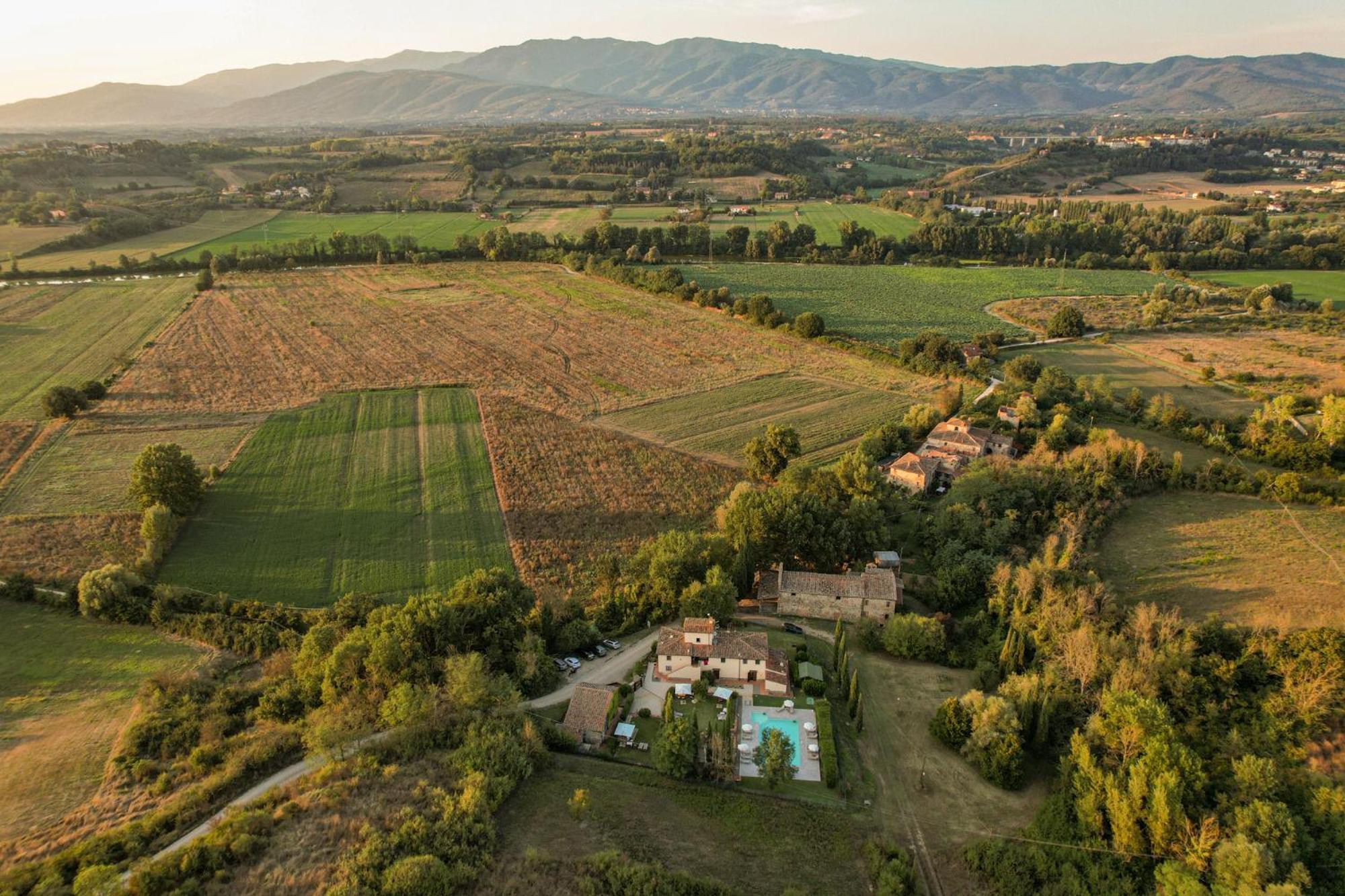 Borgo Santa Maria In Valle Laterina Exterior foto